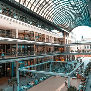 bhawin-jagad-GQgnlIrMGII-unsplash (1) Mall, صيانة المراكز التجارية والفنادق