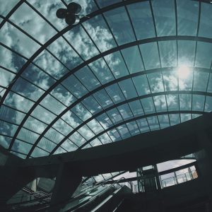 pexels-guiirossi-1668902 skylight, فتحات السقف